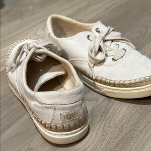 UGG Woman’s Tan Canvas Sneakers